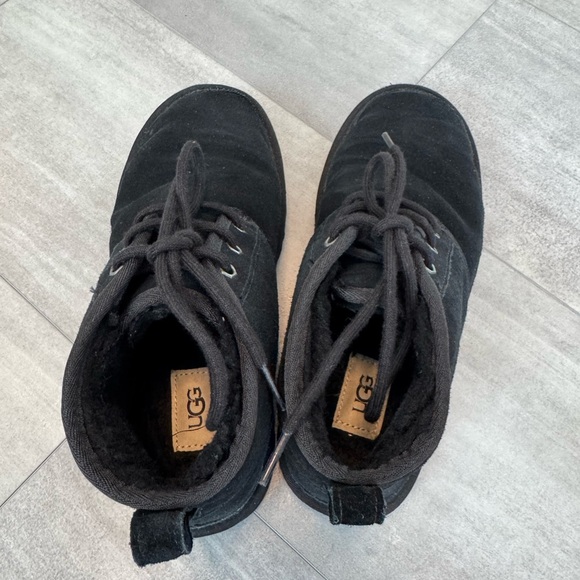 Women’s Neumel Ugg Boots Black Size 8 - Picture 5 of 5